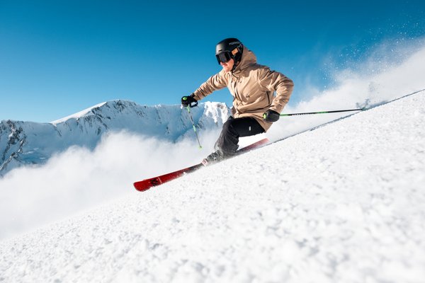 Pulver. Piste. Panorama.